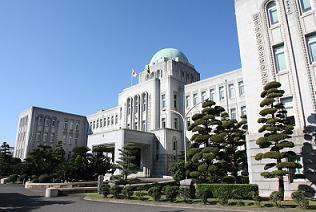 愛媛県庁本館（松山市）